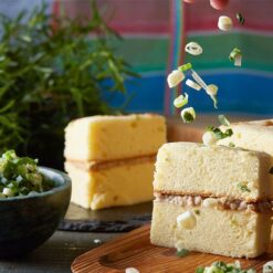 Alternative view of 優惠真的下殺 兩種鹹蛋糕與白乳酪